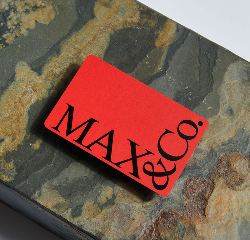 GIFT CARD BANNER 4 MAX&Co.